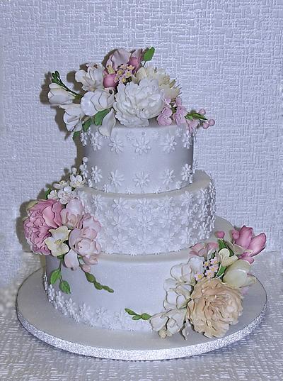 Wedding spring  - Cake by Zuzana Bezakova