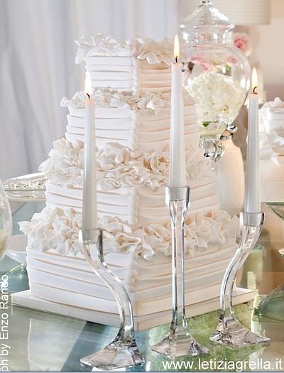 Total white - Cake by Letizia grella