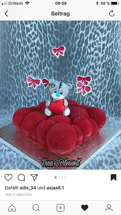 Teddy in Love  - Cake by Dina's Tortenwelt 