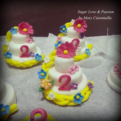 Mini cake Rapunzel party - Cake by Mary Ciaramella (Sugar Love & Passion)