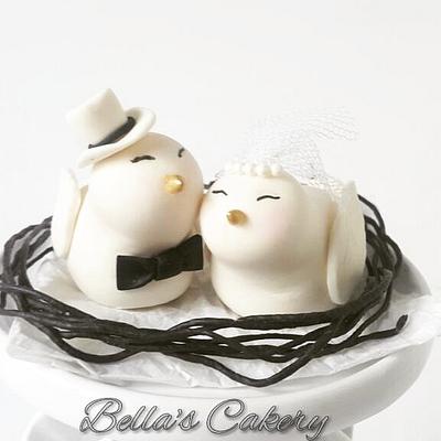 Love birds  - Cake by Bella's Cakes 