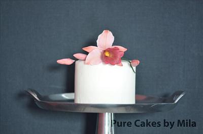 Cattleya Orchids with buds! - Cake by Mila - Pure Cakes by Mila
