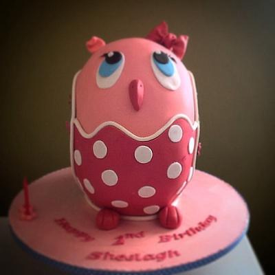 Hoot  - Cake by The chic cake boutique