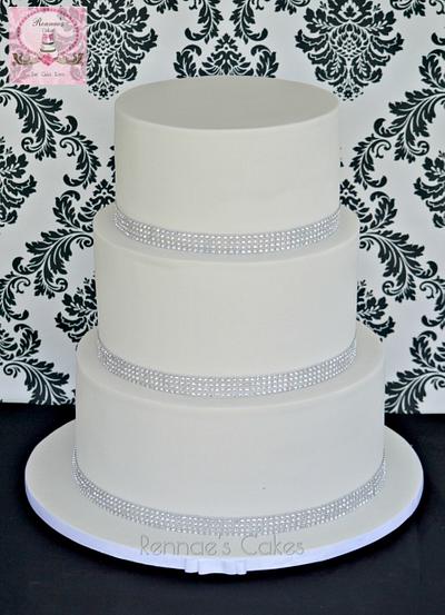 White Wedding - Cake by Cakes by Design