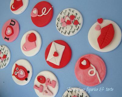 Valentine day cupcake toppers - Cake by Dzesikine figurice i torte