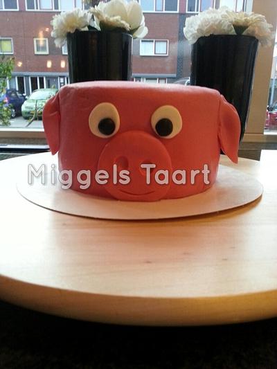 pig cake - Cake by henriet miggelenbrink