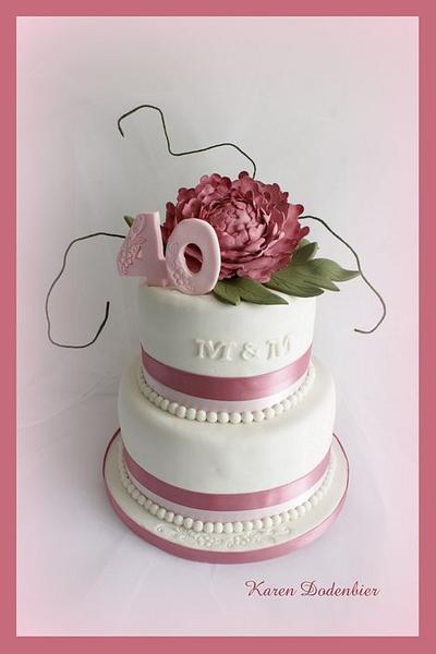 A touch of elegance! - Cake by Karen Dodenbier