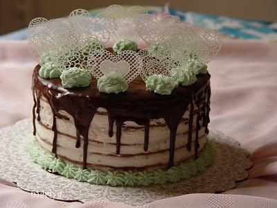 Drip cake with sugar lace - Cake by Mariya Georgieva