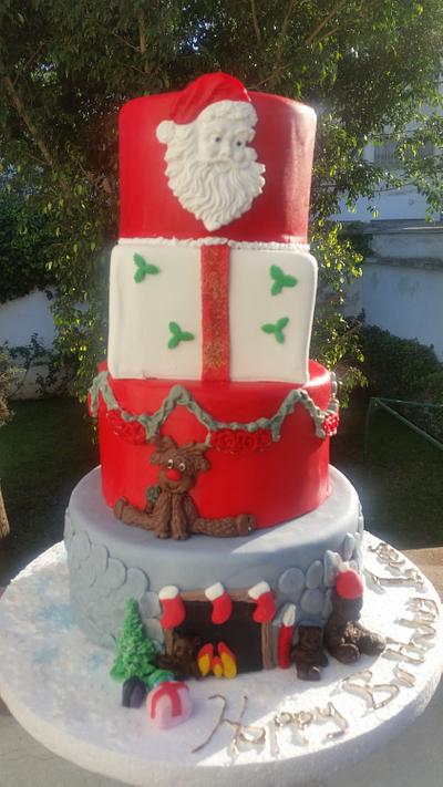 Christmas cake - Cake by Vanillaskycakes5