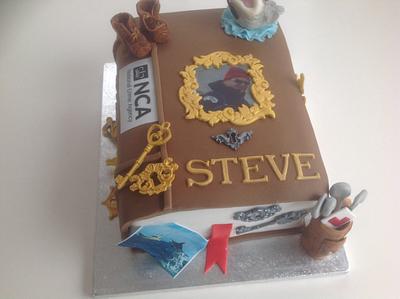 Closed book 'Memories' cake - Cake by Suzanne