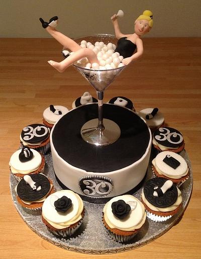 Cocktail Party Girl - Cake by Evelynscakeboutique