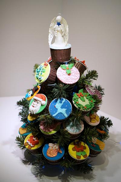 Cupcake Xmas Tree - Cake by Svetlana Petrova