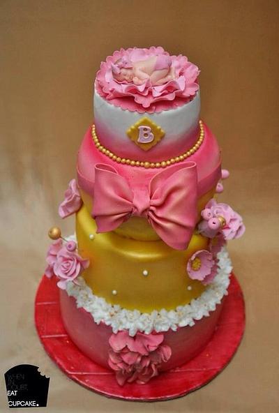 Pink cake for a newborn baby girl - Cake by Sahar Latheef