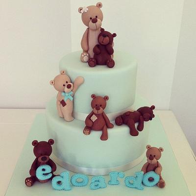 Teddy bears family cake - Cake by Bella's Bakery