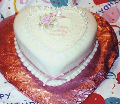 Dainty Heart - Cake by Julia 