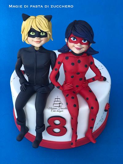 Miraculous cake topper - Cake by Mariana Frascella