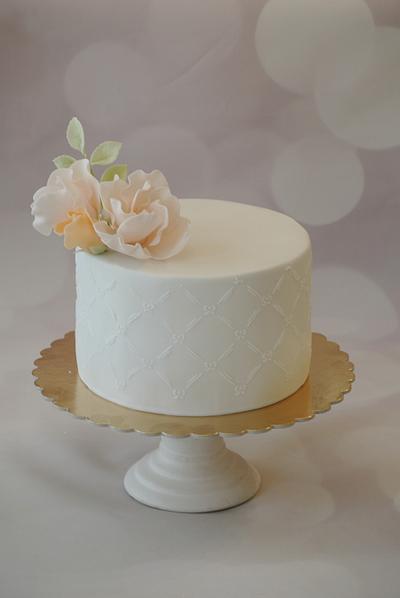 Elegant birthday - Cake by Klara Liba