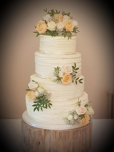 Buttercream wedding cake - Cake by Michelle Payne