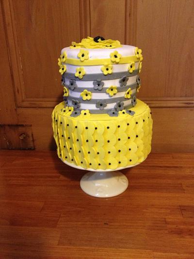Grey and yellow - Cake by The White house cakes 