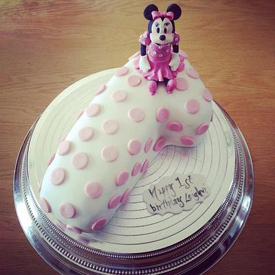 Minnie Mouse birthday cake - Cake by Amy Archibald