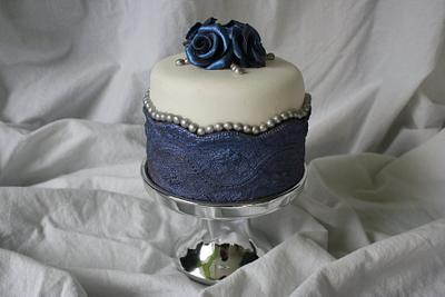 Karen Davies Kristen Lace Border - Cake by Tamara