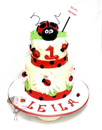 Ladybird - Cake by Cheryl's Signature Cakes