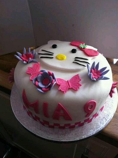 Hello kitty cake for my nieces birthday. - Cake by shelley