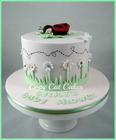 Ladybug baby shower - Cake by Copy Cat Cakes