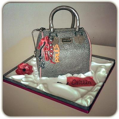 Paul"s Boutique handbag - Cake by Mandy