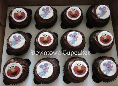 Elmo and Abby Cadabby Cupcakes - Cake by CathyC
