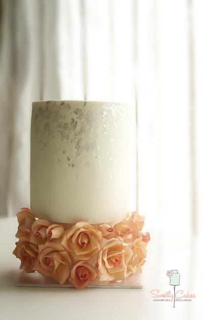 floral Wedding Cake - Cake by Sweetly Cakes 
