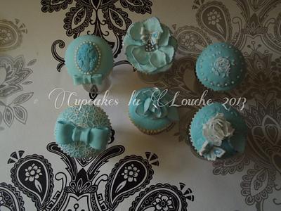 My new Tiffany inspired collection - Cake by Cupcakes la louche wedding & novelty cakes