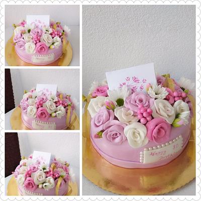#flowercake #flowerboxcake  - Cake by sweetcutecakepetmar