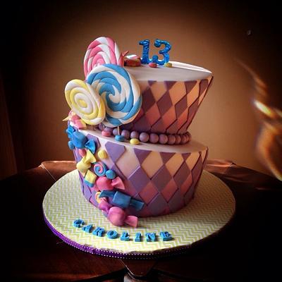 TopsyTurvy Pastel - Cake by The Sweet Duchess 