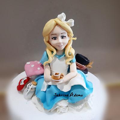 Alice - Cake by Sabrina