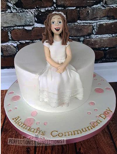 Alannah - Communion Cake - Cake by Niamh Geraghty, Perfectionist Confectionist