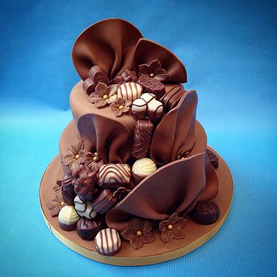 Chocolate Heaven - Cake by Caron Eveleigh