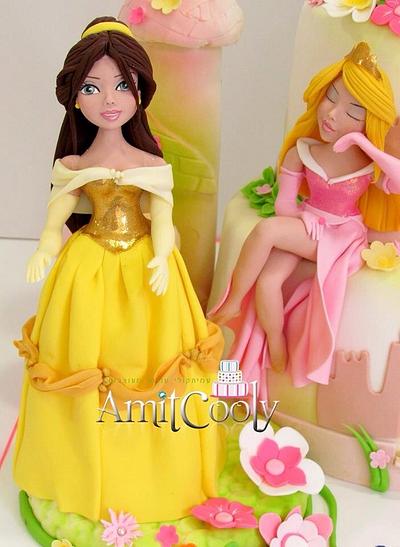 Princess Belle and sleeping beauty. - Cake by Nili Limor 