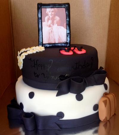 Black & white birthday cake - Cake by Lecie
