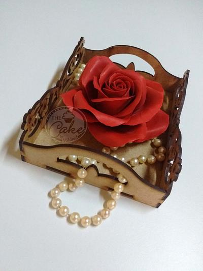 Sugar Rose - Cake by TheCake by Mildred