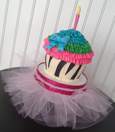 First Birthday Smash Cake with Tutu Cake Stand - Cake by Bianca