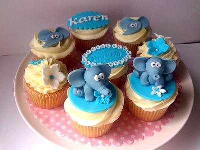 Elephant cupcakes - Cake by Dollybird Bakes