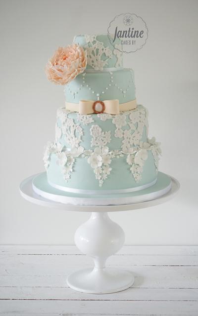 Vintage weddingcake - Cake by Cakes by Jantine