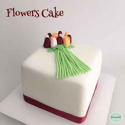 Torta Elegante de Flores - Cake by Dulcepastel.com
