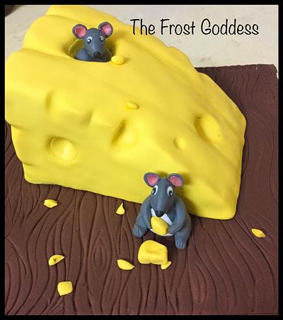 Mouse n d cheese - Cake by thefrostgoddess