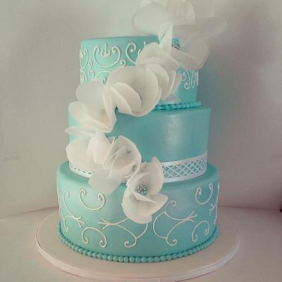 Wafer paper flower cake - Cake by Dolcetto Cakes