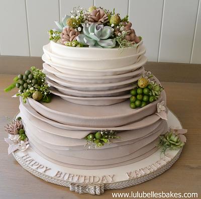 Succulents and fresh flowers - Cake by Lulubelle's Bakes