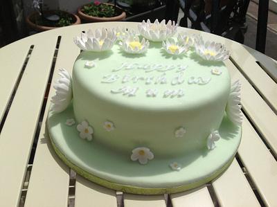 Daisy cake - Cake by shelley