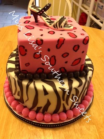 Aubrey's cake - Cake by Lisa Weathers