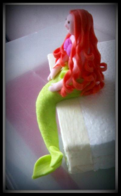 Mermaid-themed cake topper - Cake by Tina Salvo Cakes